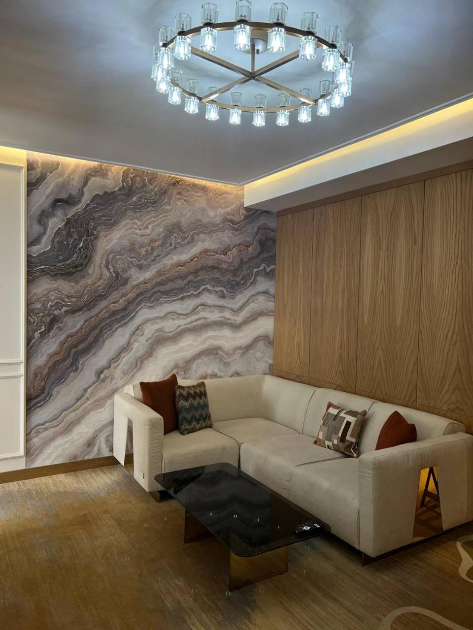 Sofia International Hotel 比什凯克 外观 照片