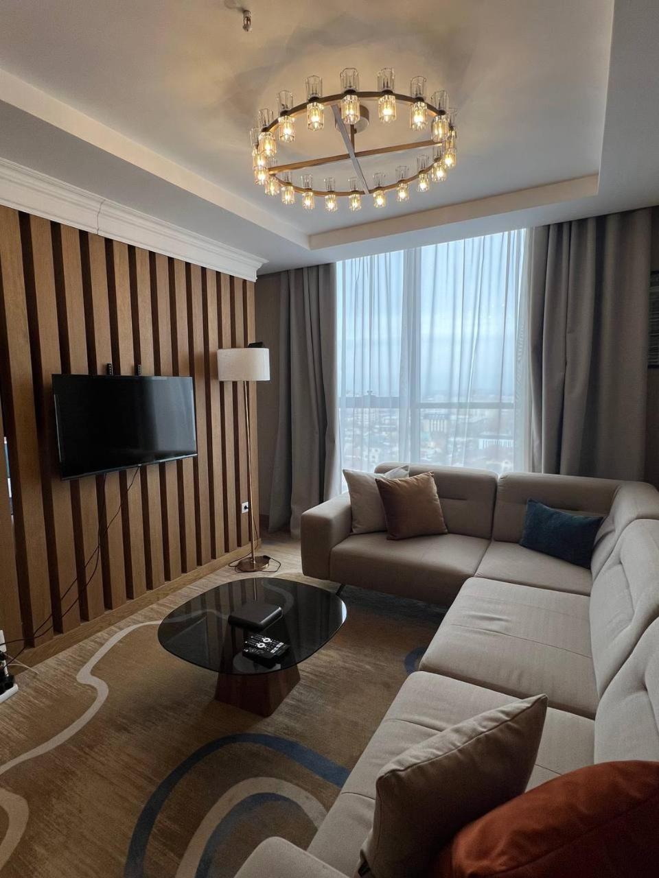 Sofia International Hotel 比什凯克 外观 照片